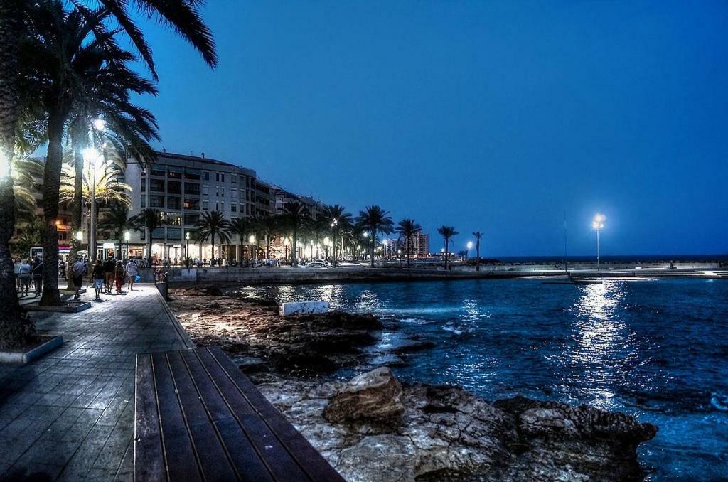 Torrevieja Experience Mar Azul Exterior photo